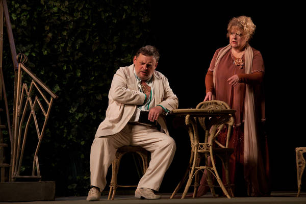 В канун международного дня театра Брянский театр драмы запустил конкурс — викторину