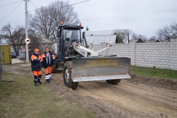 В брянском Новозыбкове ведется ремонт дорог