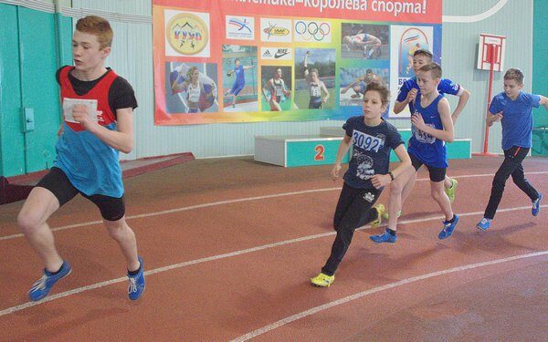 В Брянске прошло юниорское первенство по легкой атлетике