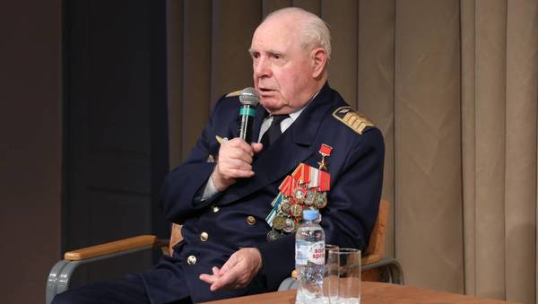 Брянский  Герой Советского Союза  Иван Кашин высказал свою позицию в защиту  Валентины Терешковой