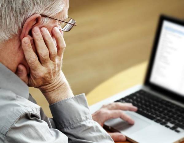 Около 1000 брянских пенсионеров обучились компьютерной грамотности