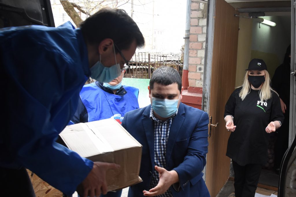 Все больше неравнодушных брянцев оказывают помощь нуждающимся людям