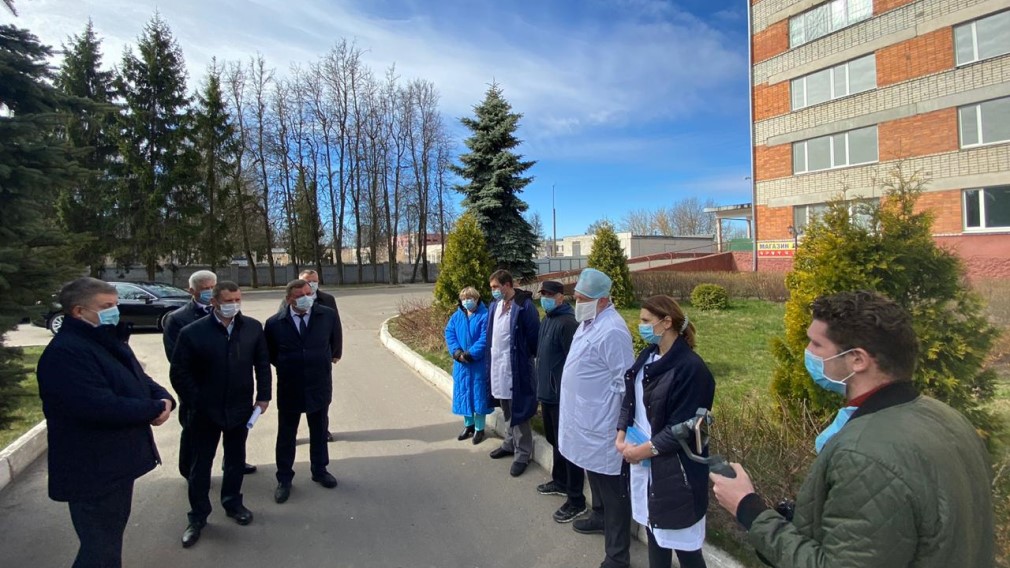 Губернатор проверил готовность корпуса Брянской областной больницы для коронавирусных больных