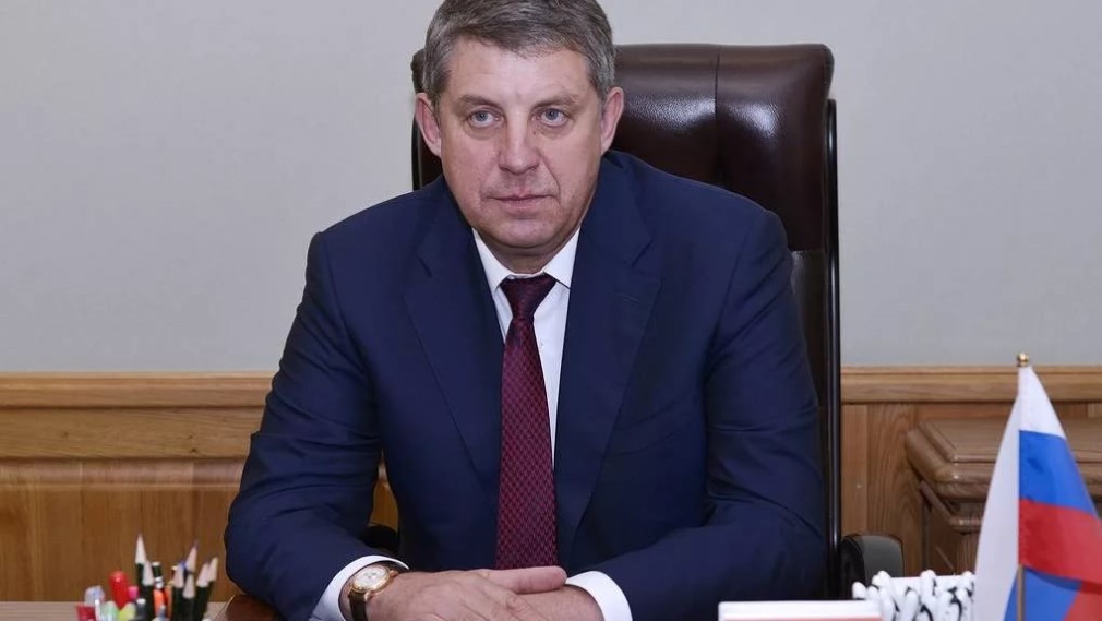 Александр Богомаз рассказал о подготовке дополнительных коек для больных коронавирусом в брянских медучреждениях