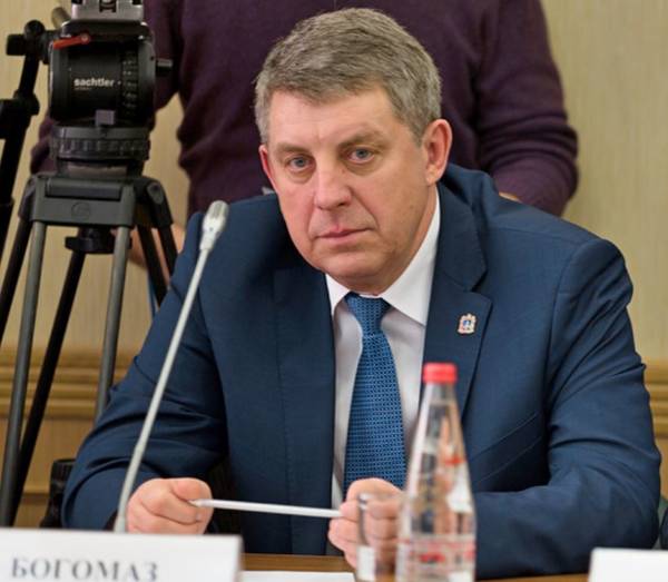 Александр Богомаз отметил самоотверженный труд брянских медработников в условиях пандемии