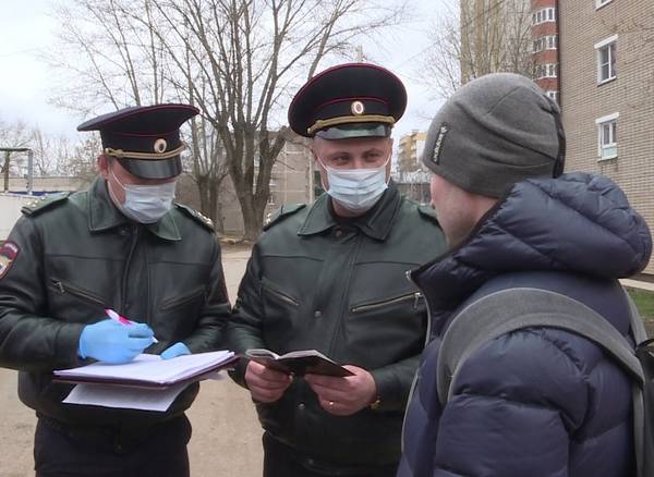 Жительница Брянска: «Пропуск — хоть и неудобно, но правильно»