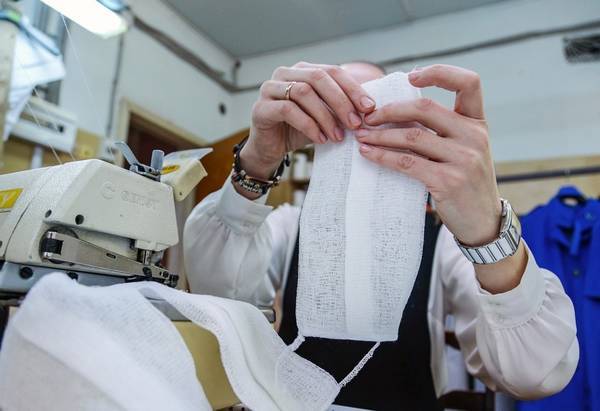 Швейные предприятия Брянщины в сутки выпускают 50 тысяч масок