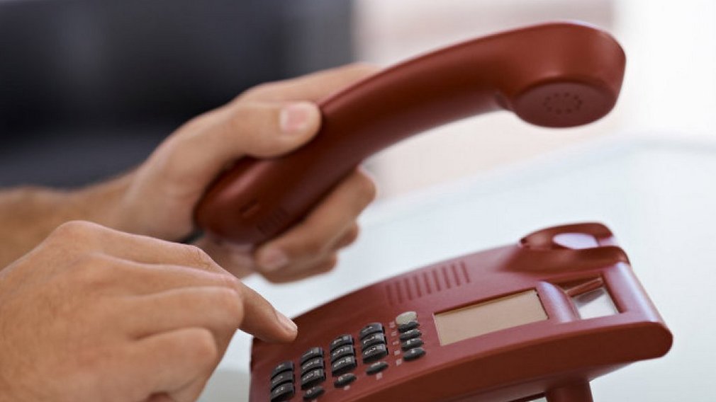 За сутки на «горячую линию» в оперштаб по коронавирусу обратилось 305 брянцев