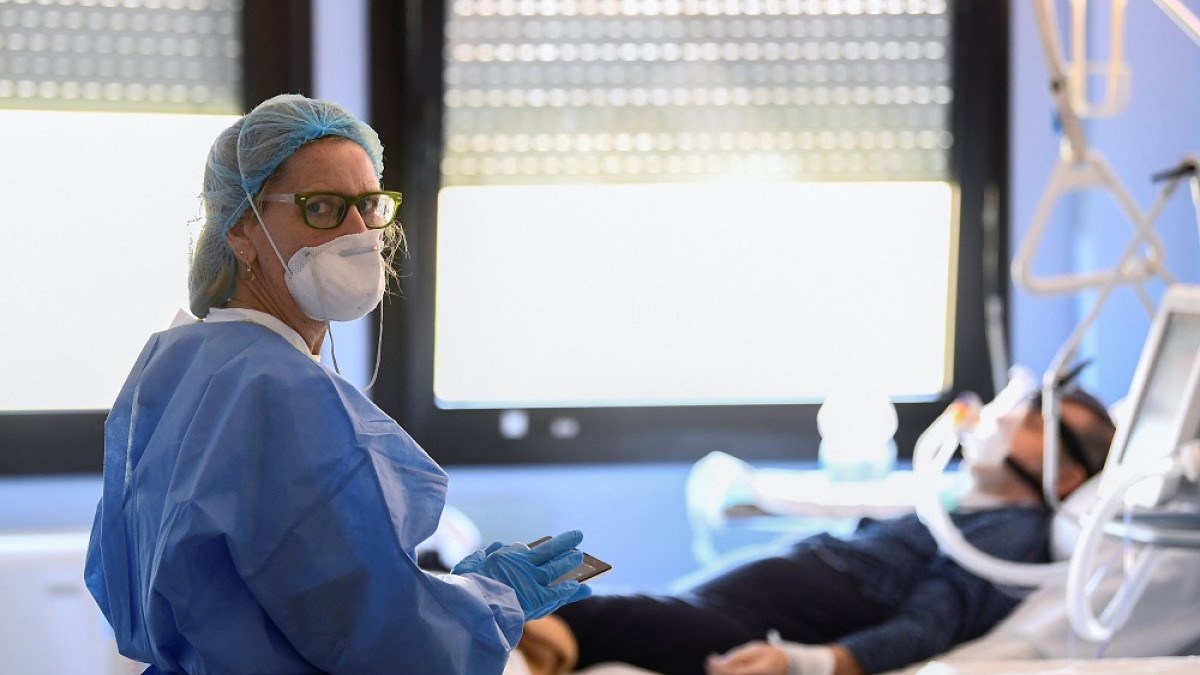 За прошлые сутки 42 брянца заразилось коронавирусом