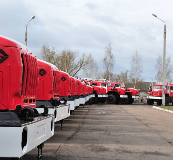 Брянские подразделения противопожарной службы получат 17 новых современных машин