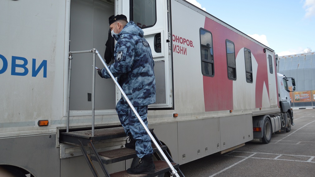 Брянские Росгвардейцы поучаствовали в благотворительной донорской акции «От сердца к сердцу»