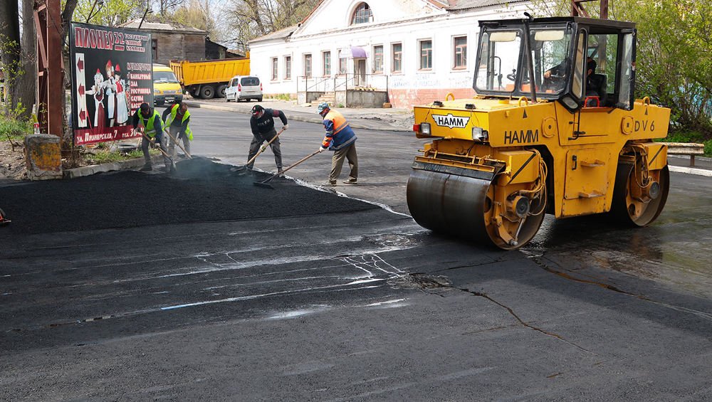 В Брянске начался ремонт на 19 из 20 запланированных улиц
