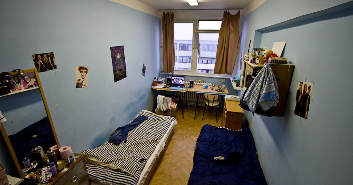 Брянским студентам из-за коронавируса отменили плату за общежитие