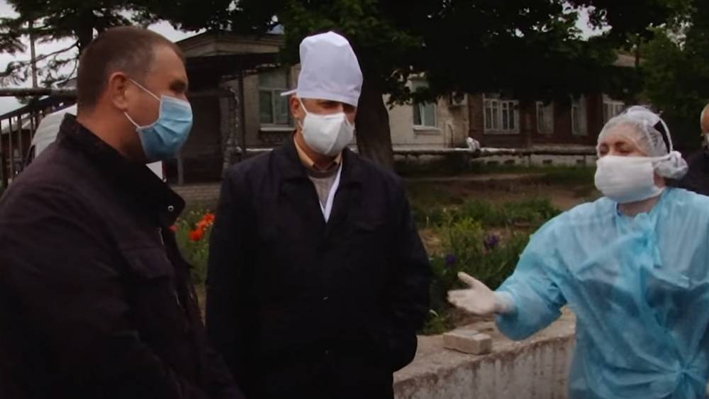 Андрей Бардуков встретился с недовольными медиками в Новозыбкове