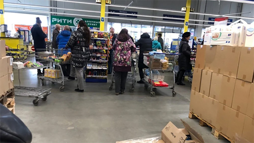 Открыть некоторые магазины в Брянской области разрешили