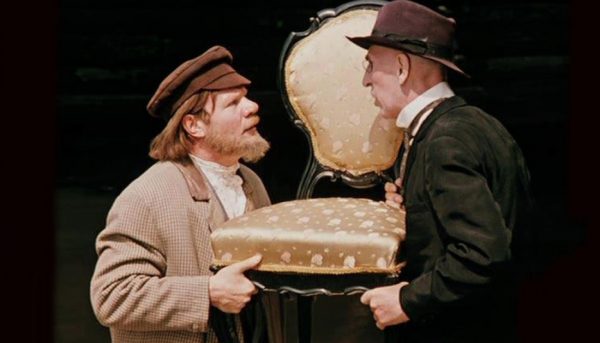 Брянцев запутали дорогими «Креслами руководителя»