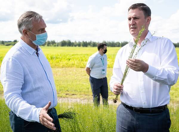 Министр сельского хозяйства Патрушев оценил производство ООО «Брянский лен»