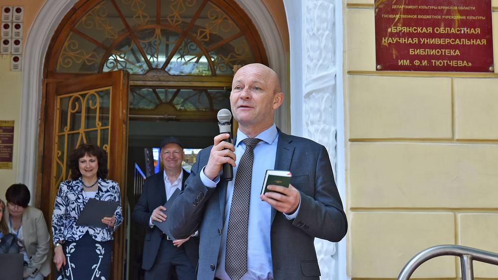 Заместитель губернатора Брянщины А.М Коробко получил благодарность от имени Президента В.В.Путина