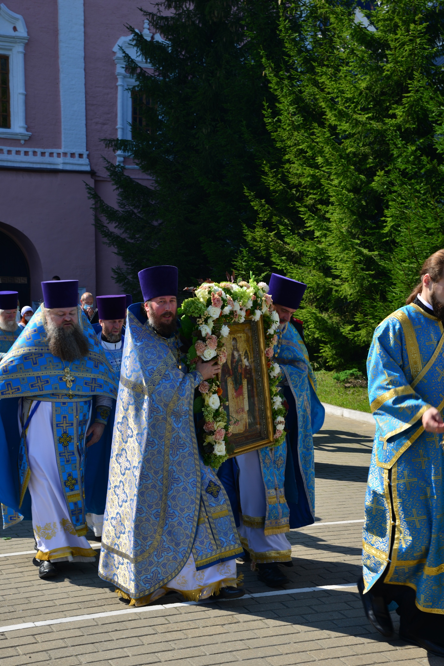 Благочинный Карачевского церковного округа принял участие в торжествах по случаю празднования Свенской иконы Божией Матери