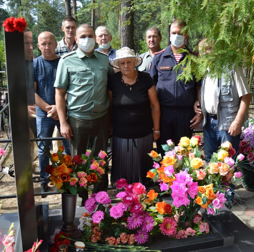 Память Героя России капитана внутренних войск МВД РФ Олега Визнюка почтили в Брянске