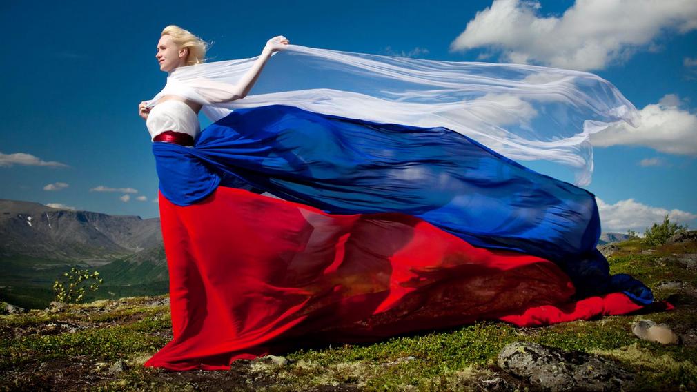 Брянцев приглашают присоединиться к фоточелленджу «Цвета моей Родины»