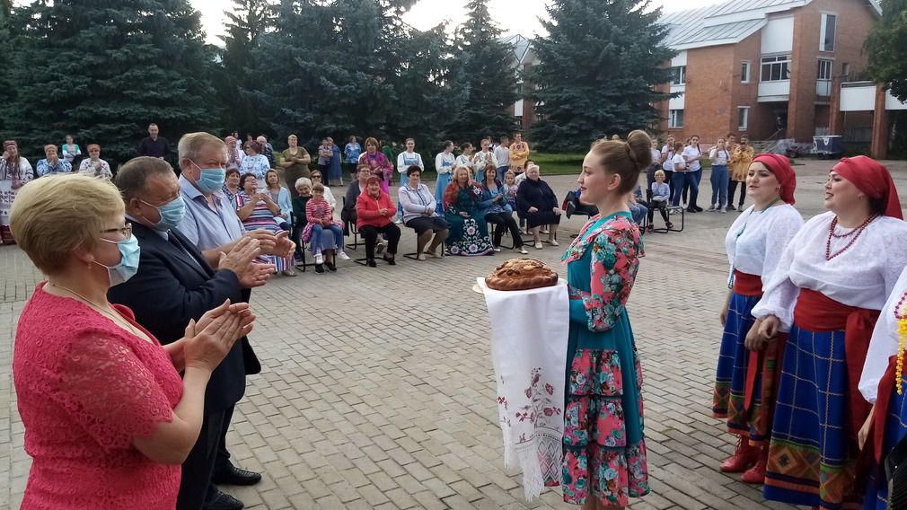 отремонтированный Дом культуры в Овстуге открыли