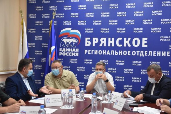 Владимир Оборотов: Брянщина стала одним из лучших регионов в стране по количеству площадок «Диктанта Победы»