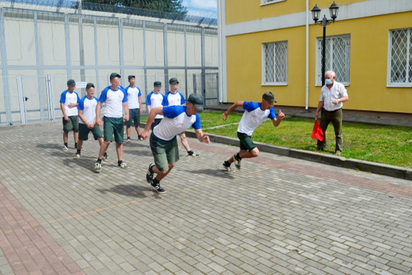 В колонии для несовершеннолетних провели спартакиаду