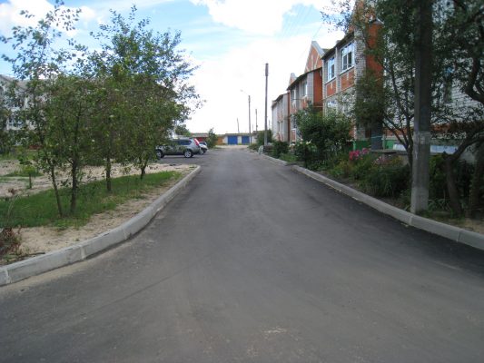 В Климово благоустраивают 5 дворовых территорий