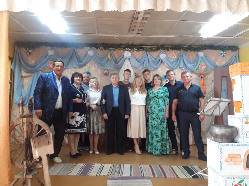 В Дунаевском ПДК прошел концерт: «Уголок России — отчий дом!»