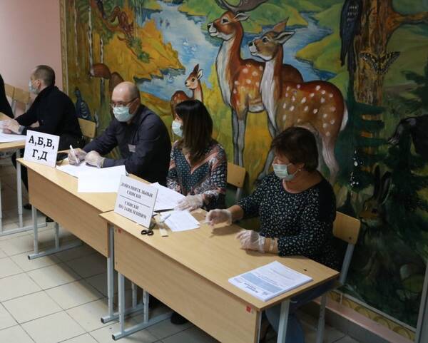 В первый день досрочного голосования число проголосовавших на Брянщине растет