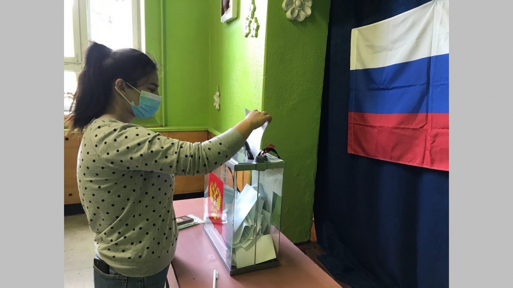 Брянская сирота впервые решила проголосовать