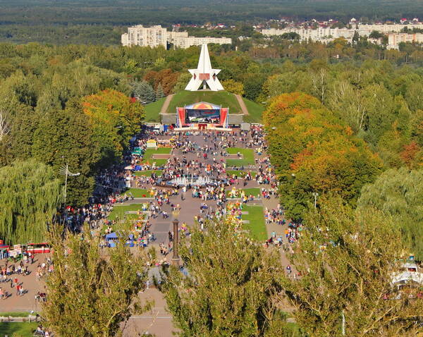 В брянских парках в День города состоятся концерты