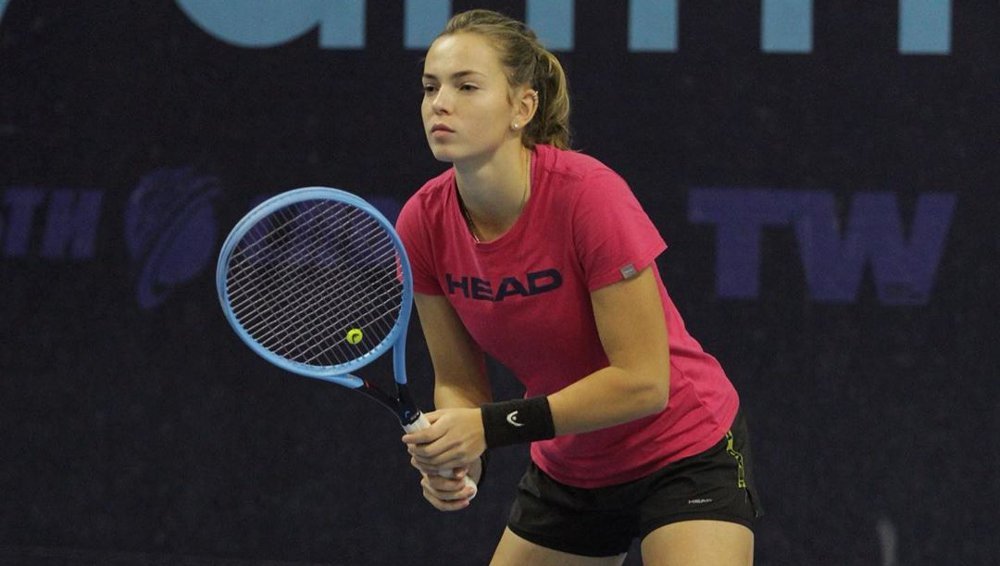 Брянская теннисистка Влада Коваль победила в начале чемпионата России в Казани