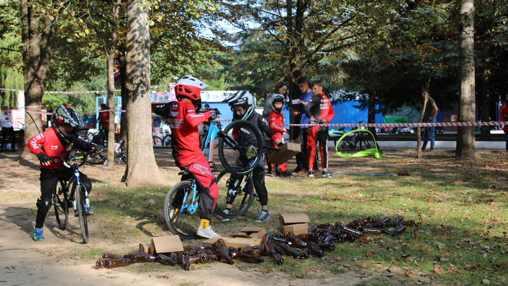 В Брянске прошёл спортивный фестиваль «Велосириус»