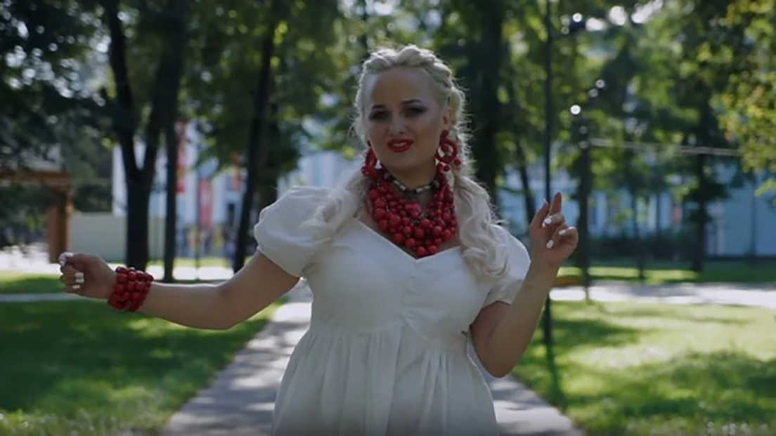 Иванка и Андрей Запецкий сняли клип о брянцах «Гуляю»