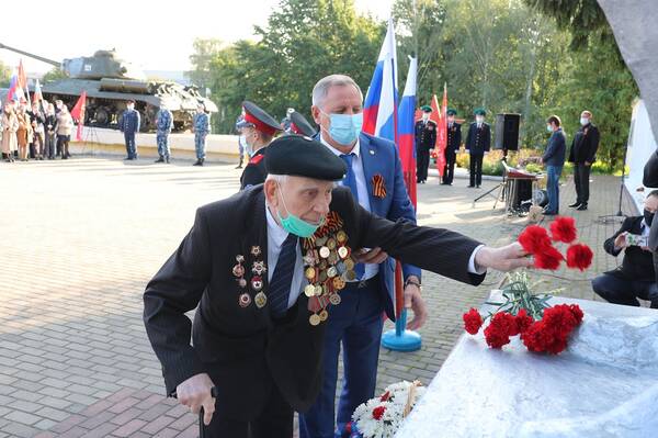 В Стародубе отмечают День освобождения от немецко-фашистских захватчиков
