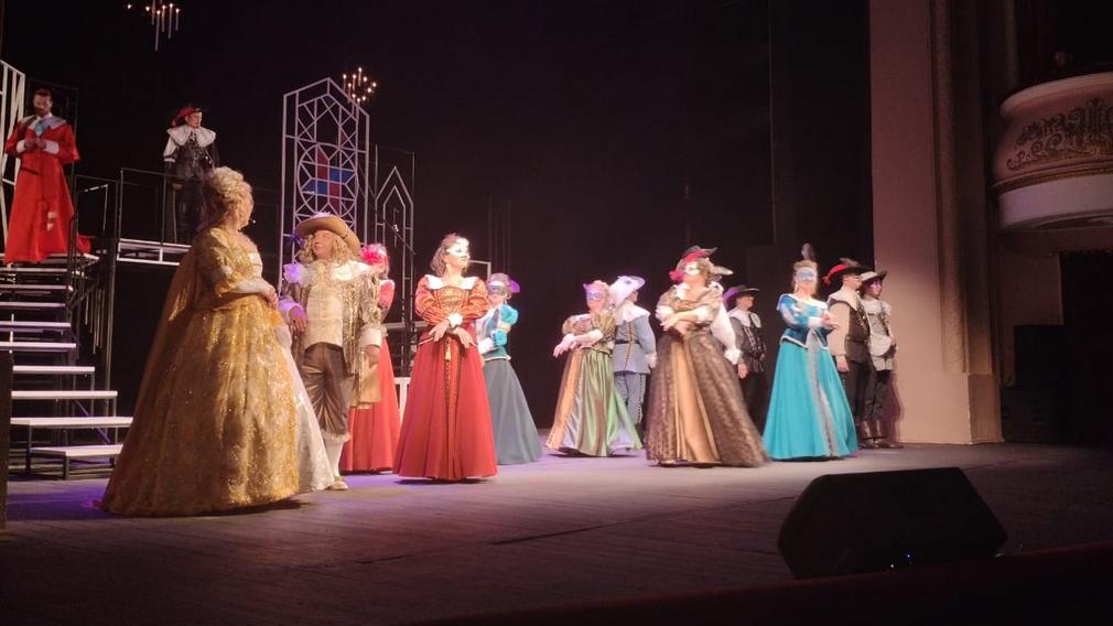 Театральный сезон в брянском ТЮЗе открыт!