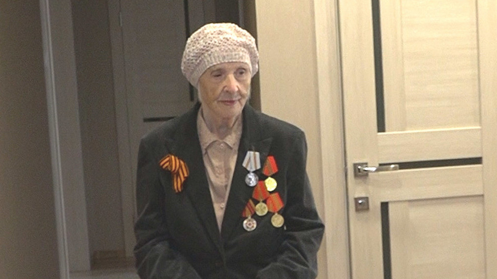 91-летняя жительница брянского поселка Мичуринский проголосовала на дому