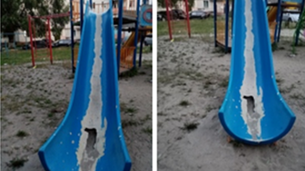 В Брянске на улице Молодой Гвардии отремонтируют детскую площадку