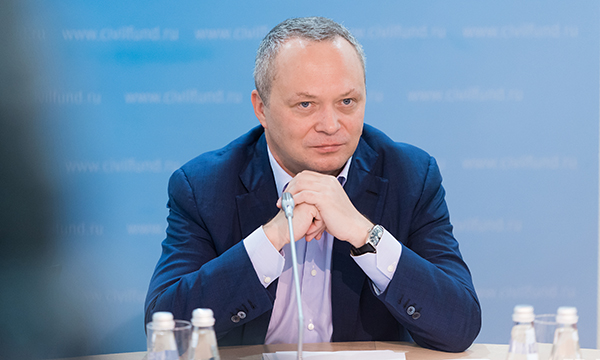 Константин Костин: Результаты выборов указывают на то, что «Единая Россия» возьмет в Госдуме большинство