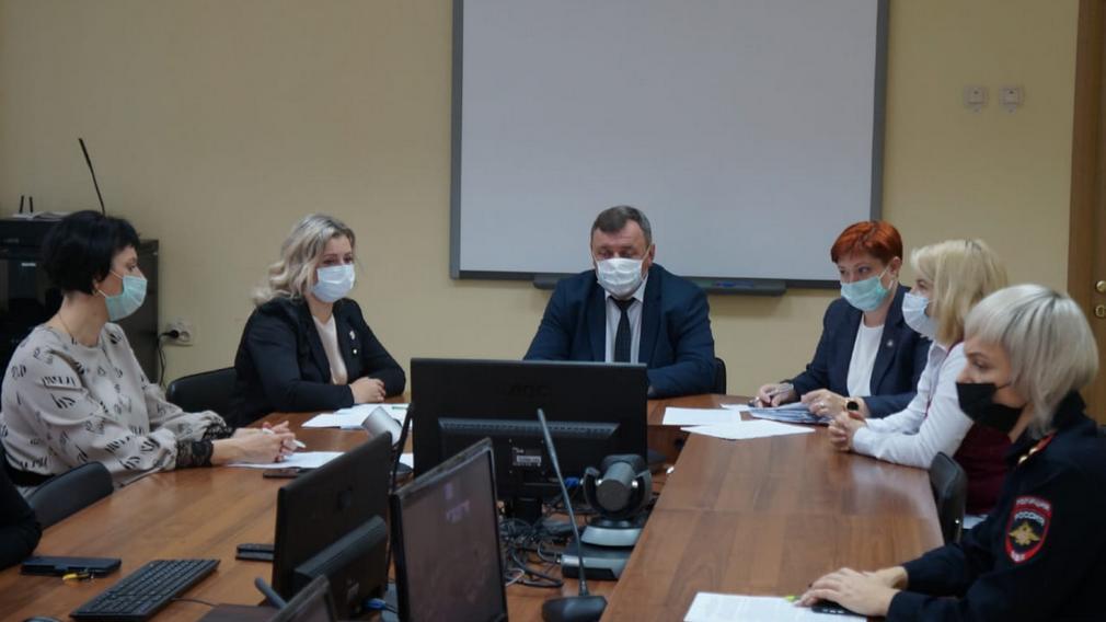 Положительный опыт Брянщины приведён как пример на совещании у детского омбудсмена Инны Мухиной