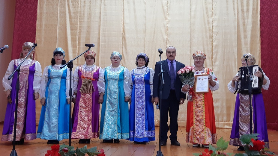 В Унечском районе открыли после капремонта Павловский СДК