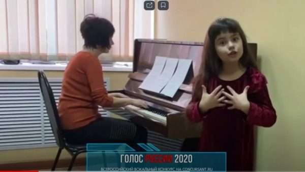 Вокалистка из брянских Клинцов участвует во Всероссийском конкурсе «Голос России 2020»