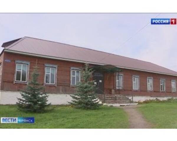 В брянском Сураже реконструируют еще одну школу искусств