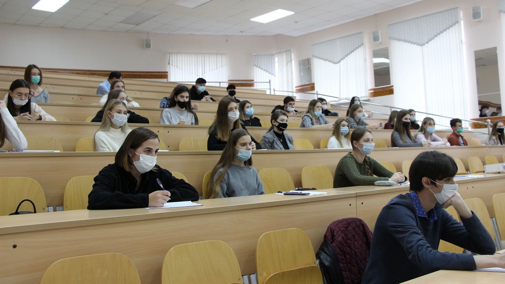 Около  50 человек  написали «Тотальный диктант» в филиале РАНХиГС города Брянска