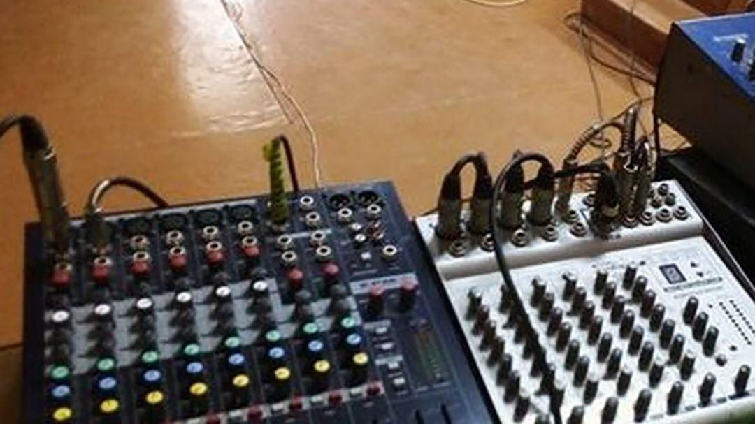 Суражское предприятие АО «Пролетарий» оказало благотворительную помощь сельскому дому культуры