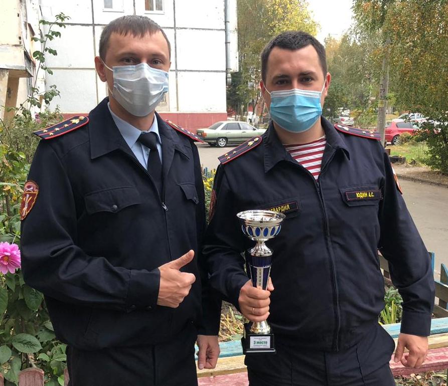 Сотрудники Росгвардии заняли призовое место в соревнованиях по стрельбе