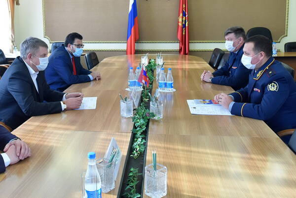 Нового начальника УФСИН представили губернатору Брянской области