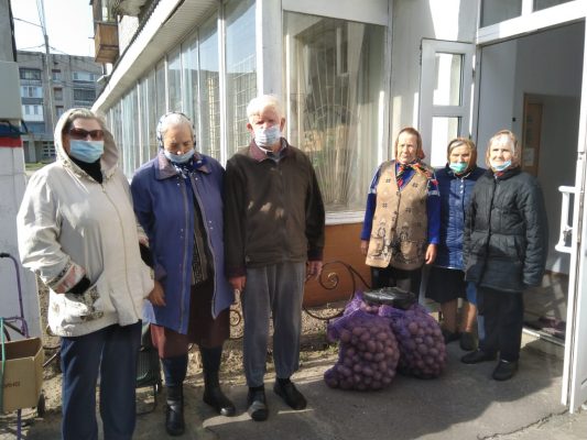 В Унече наполнили «социальный погребок»